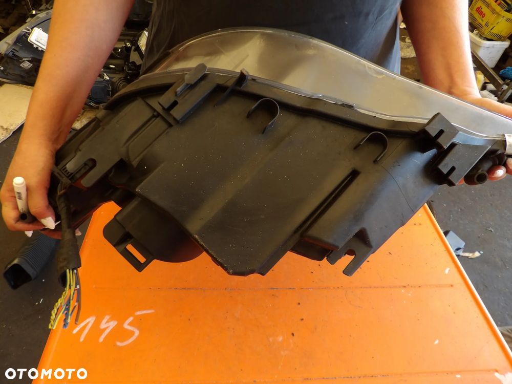 BMW - E60 - H7 - LIFT - PRAWA LAMPA PRZEDNIA - UK - 7177730 - 5