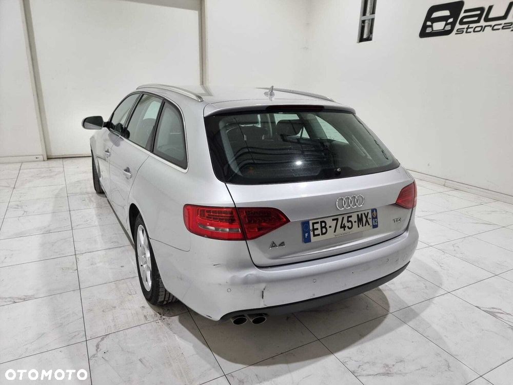Audi A4 Avant - 6