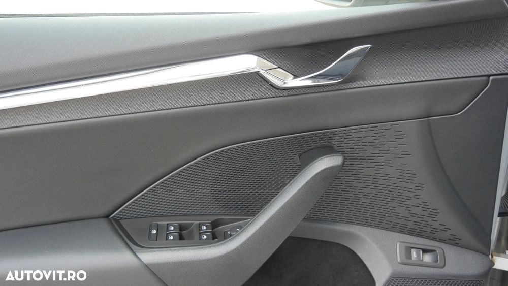 Skoda Octavia 2.0 TDI STYLE DSG - 15