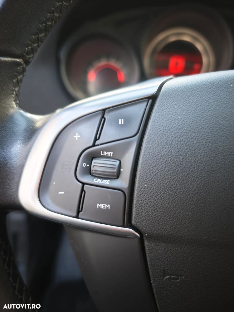 Citroën C4 PureTech 110 Live - 23