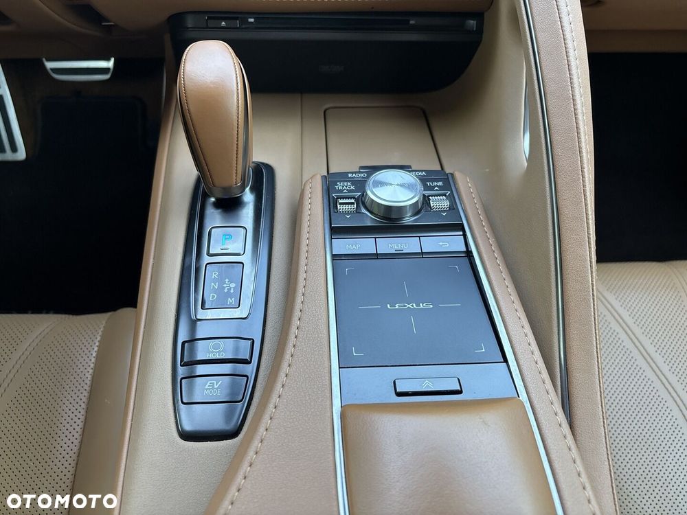 Lexus LC 500h Prestige - 19