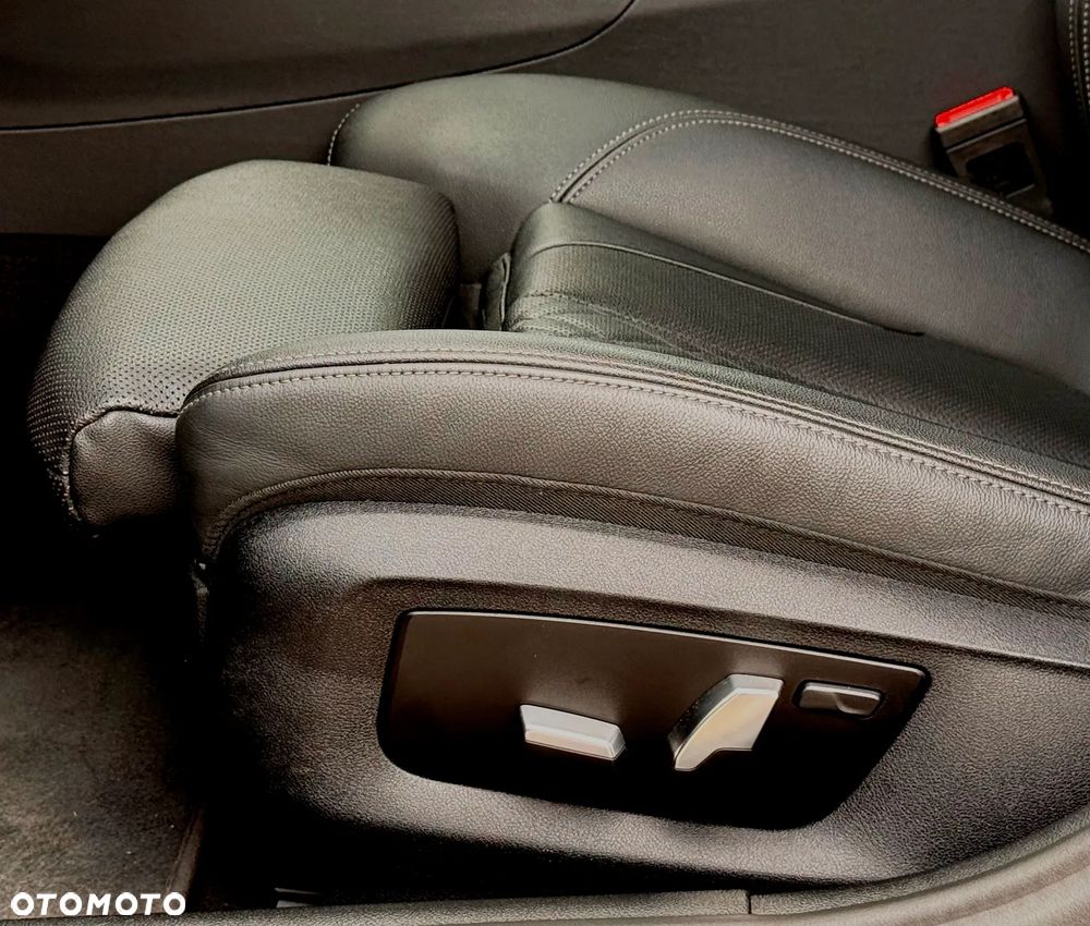 BMW Seria 5 520d xDrive MHEV M Sport sport - 17