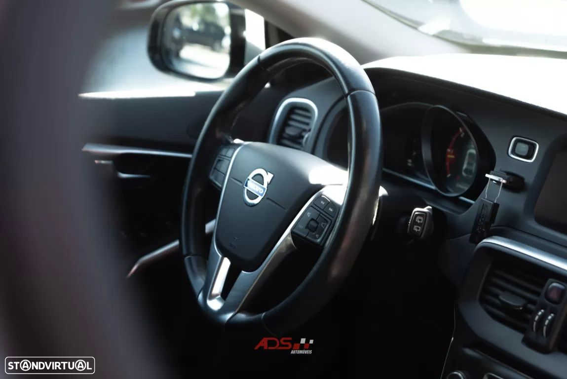 Volvo V40 1.6 D2 Kinetic Powershift - 12
