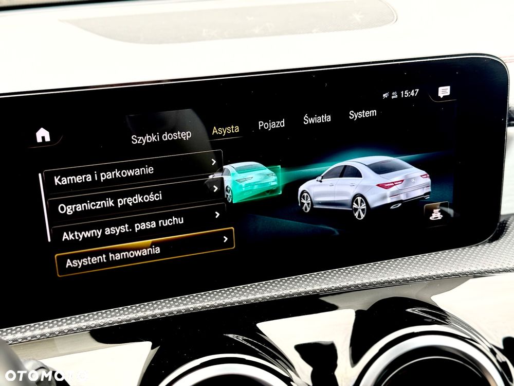Mercedes-Benz CLA 180 d 7G-DCT AMG Line - 38