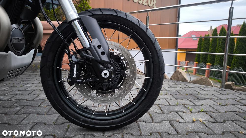 Moto Guzzi V85 - 27