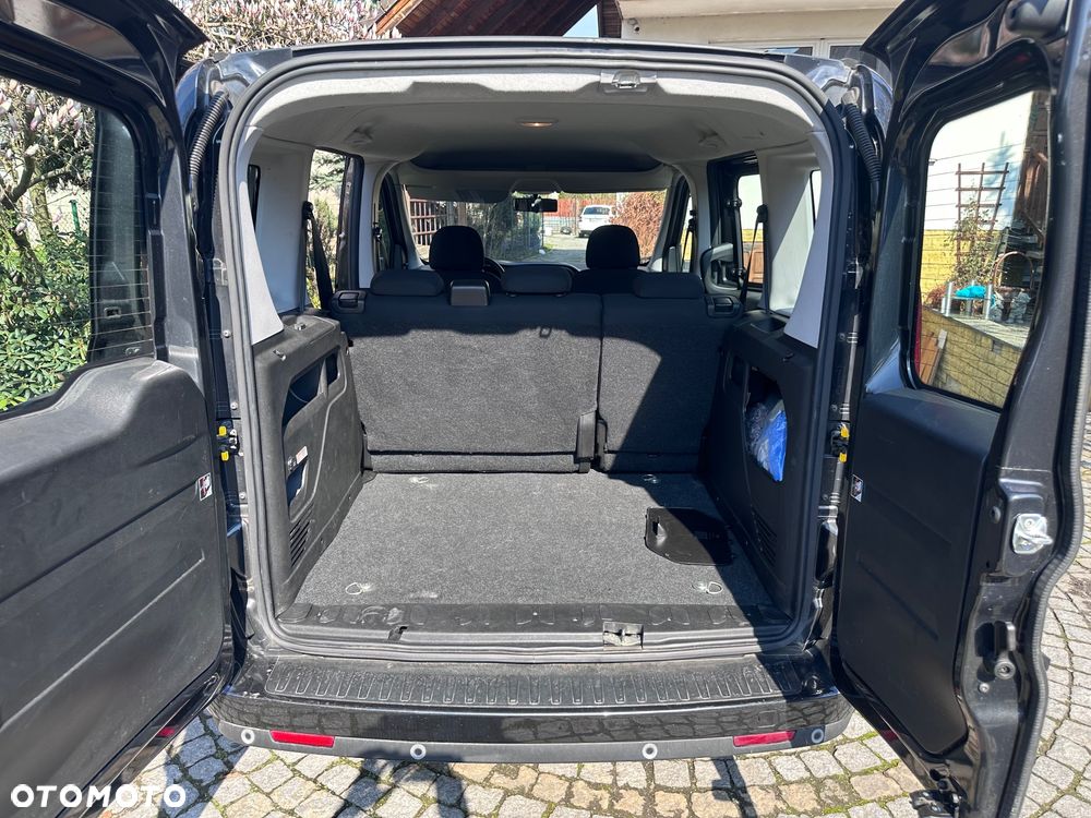 Fiat Doblo 1.4 T-Jet 16V Easy - 14