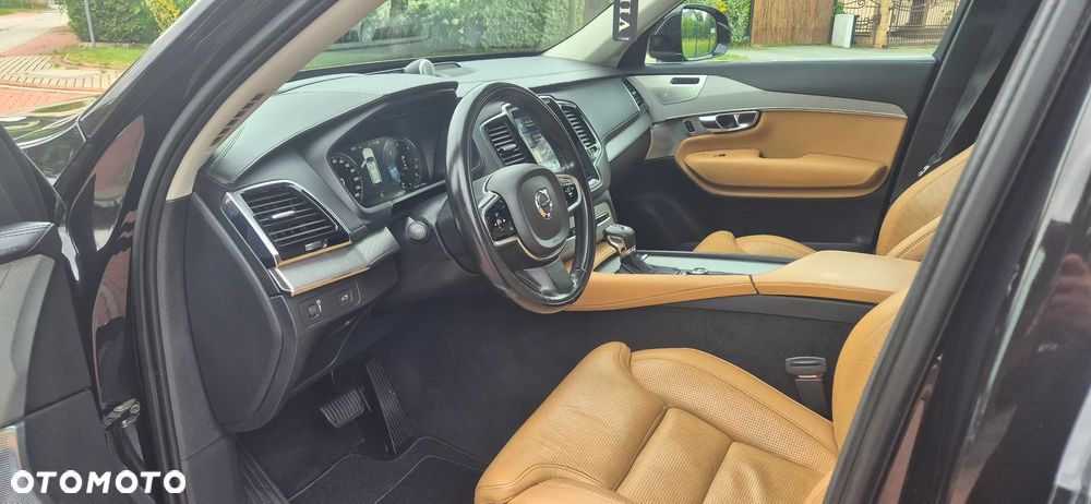 Volvo XC 90 D5 AWD Inscription 7os - 19