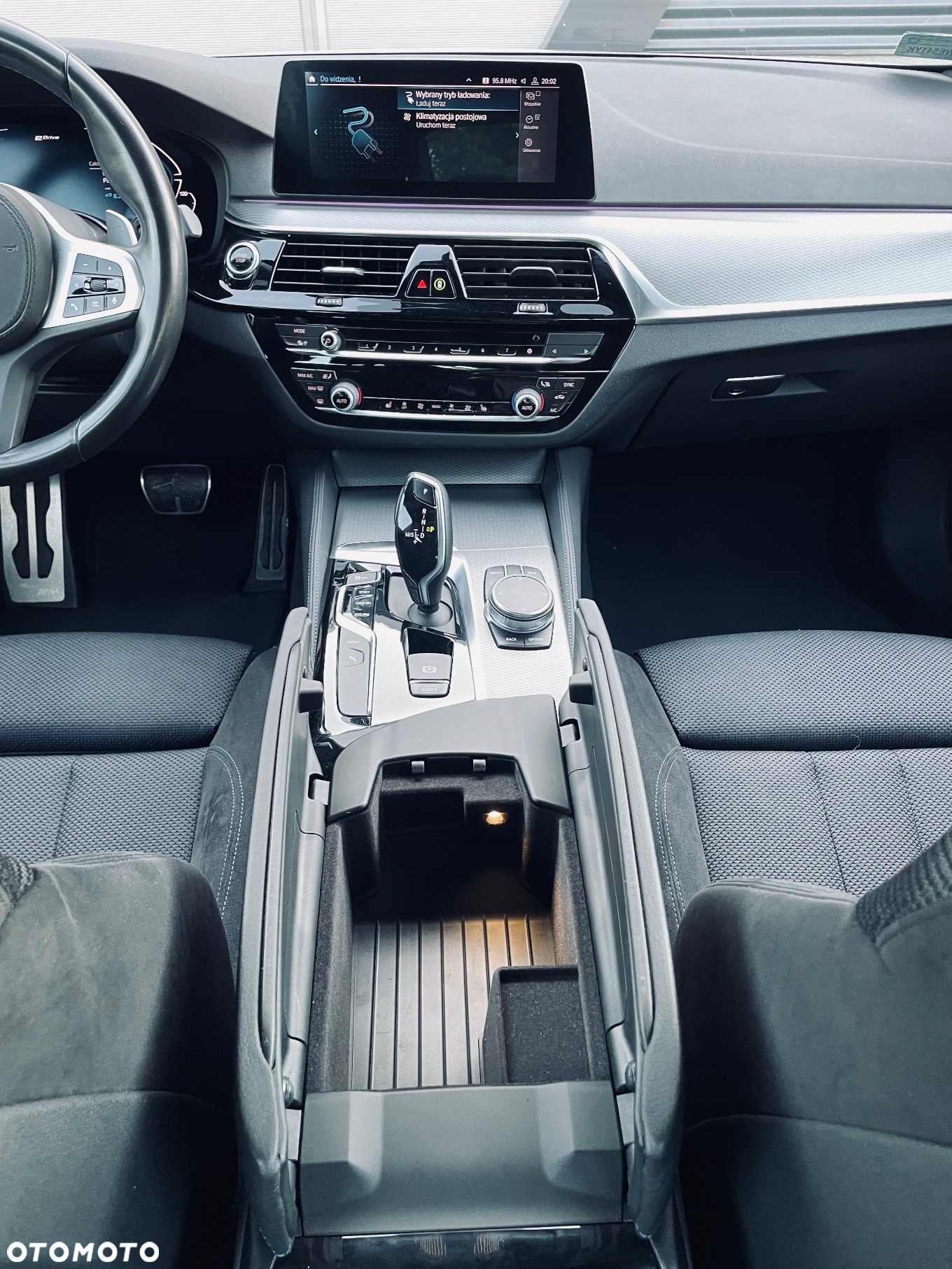 BMW Seria 5 530i xDrive M Sport sport - 22