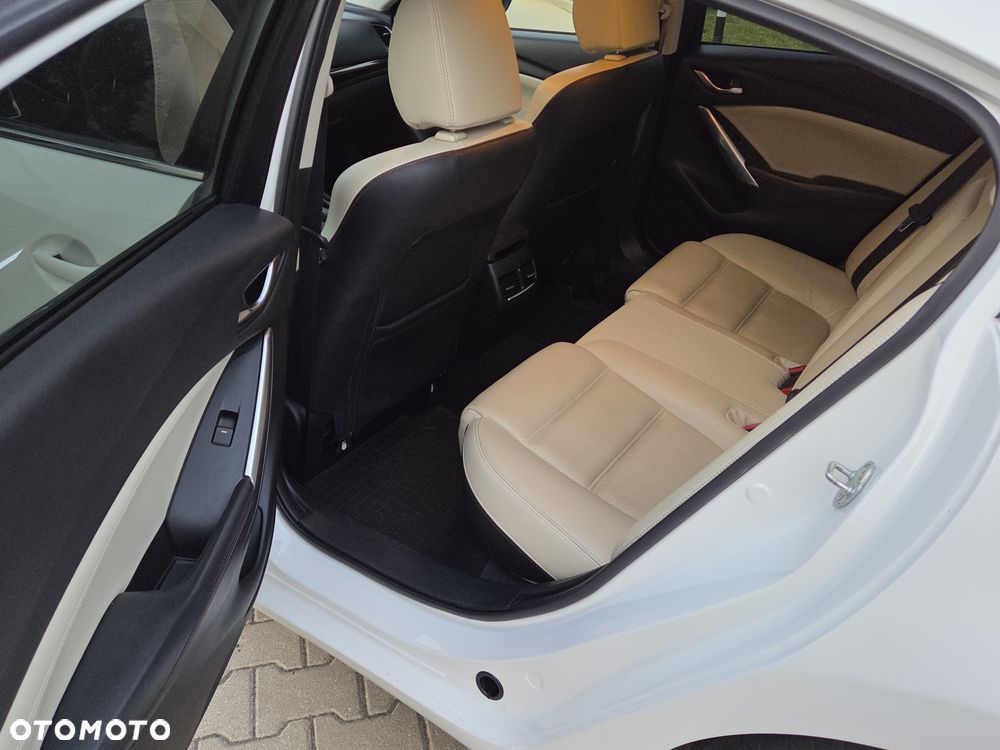 Mazda 6 - 7