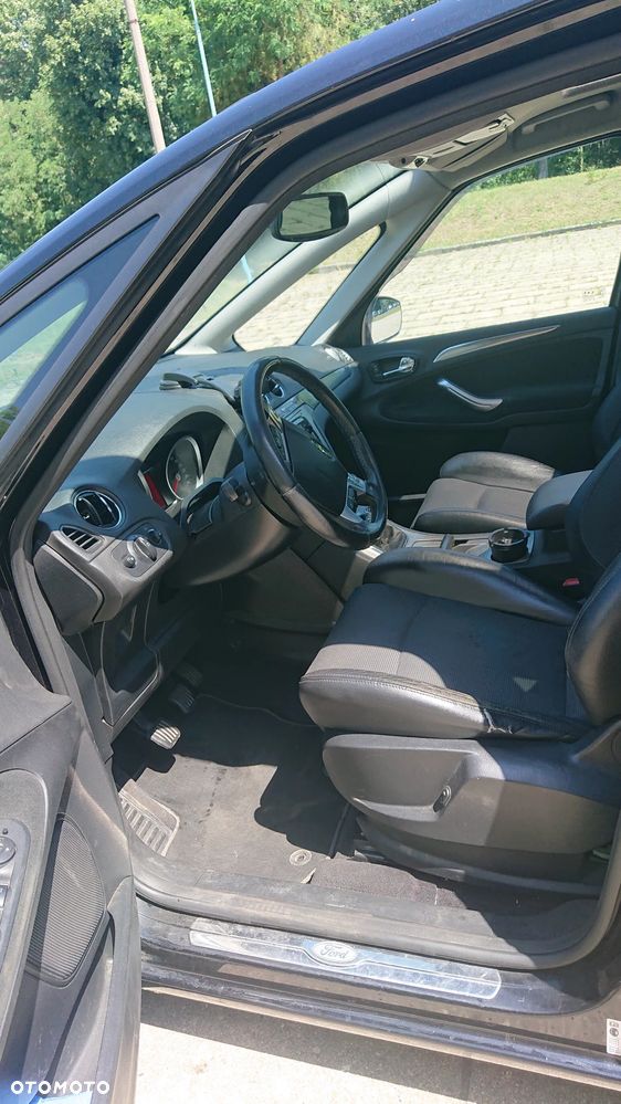 Ford S-Max 2.5 Titanium - 8