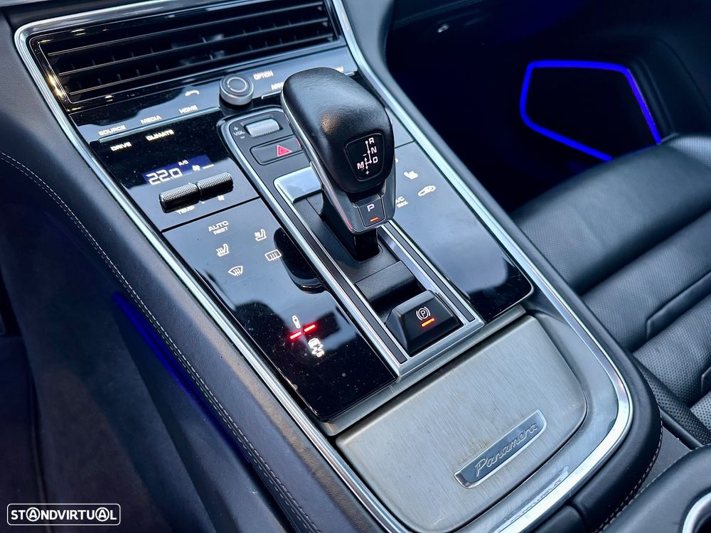 Porsche Panamera 4 S - 19