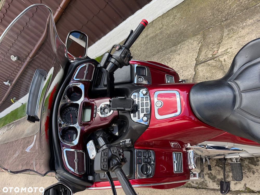 Honda GL - 10