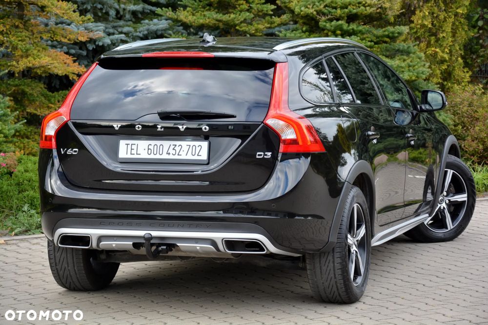 Volvo V60 Cross Country D3 Summum - 39