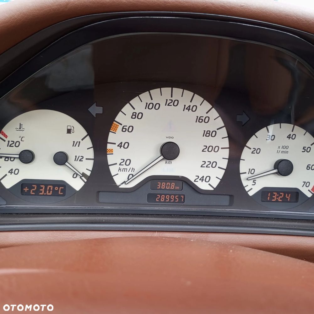 Mercedes-Benz CLK 200 - 18