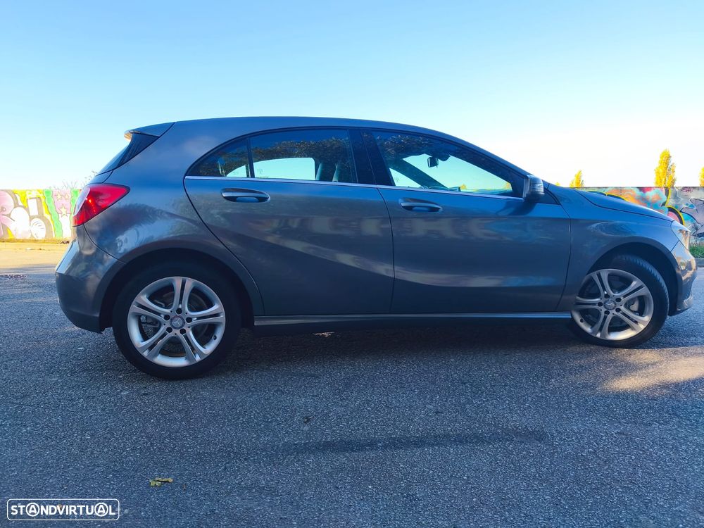 Mercedes-Benz A 180 CDI (BlueEFFICIENCY) Urban - 16