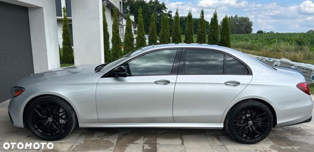 Mercedes-Benz Klasa E AMG 53 4Matic 9G-TRONIC - 8
