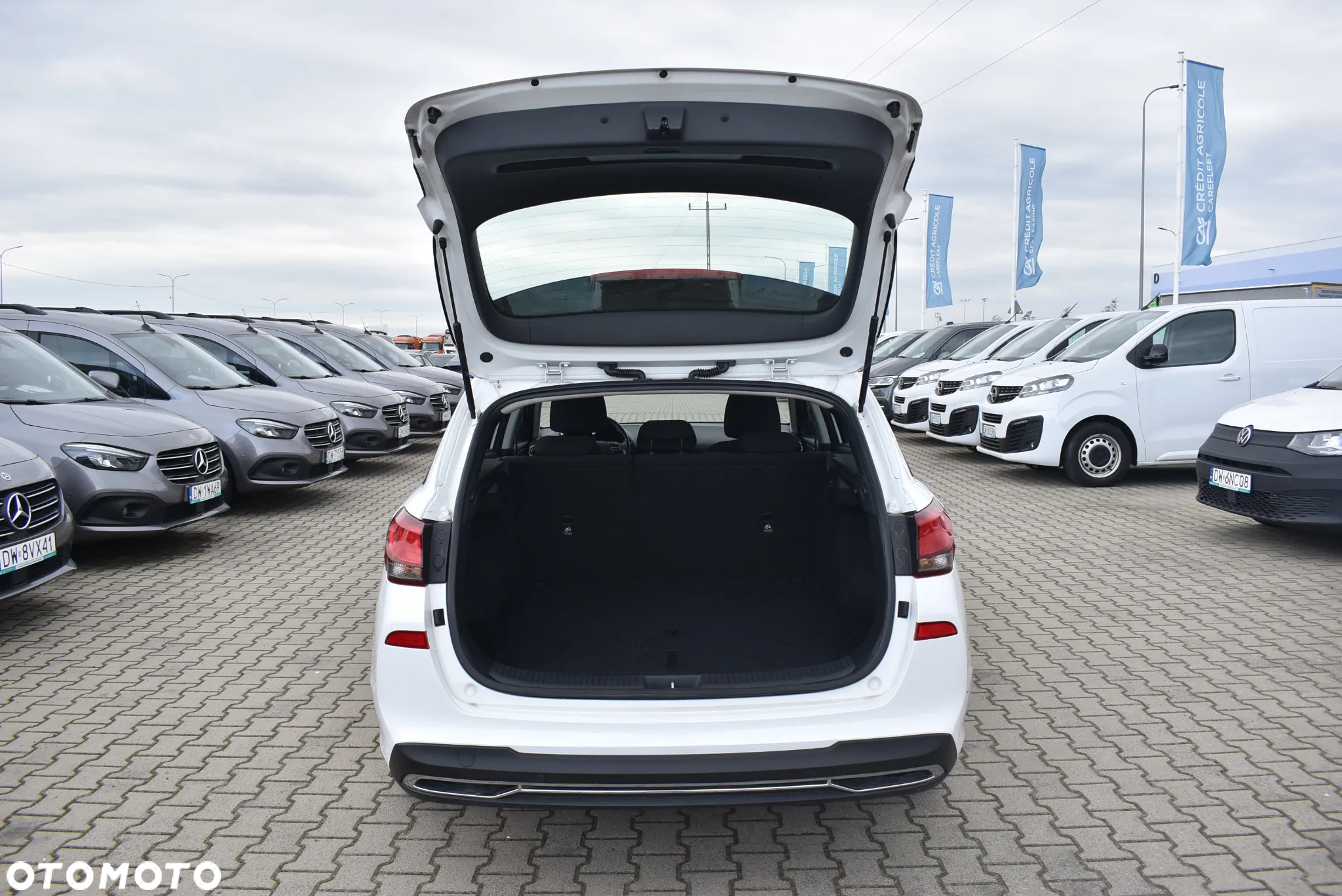 Hyundai i30 1.5 T-GDI 48V Modern - 13