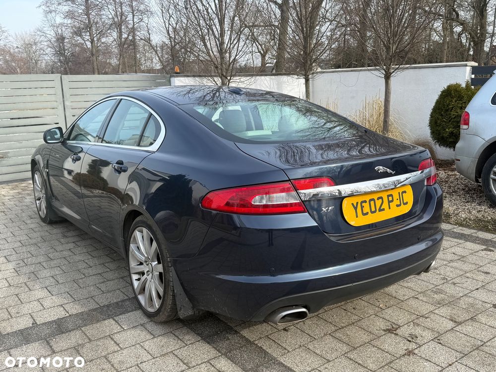 Jaguar XF 3.0 V6 Portfolio - 9
