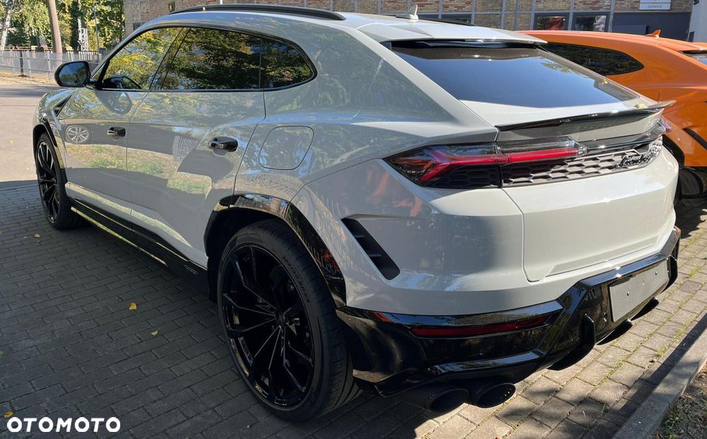 Lamborghini Urus - 2