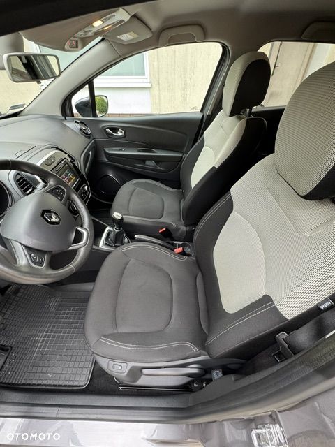 Renault Captur 0.9 Energy TCe Winter Edition - 12