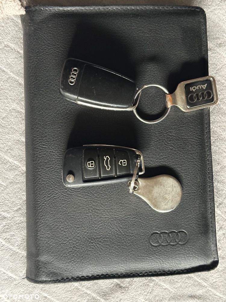 Audi A4 Avant 2.0 TDI DPF multitronic - 34