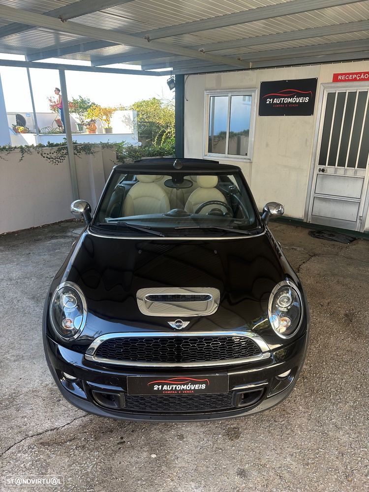 MINI Cabrio Cooper SD - 3