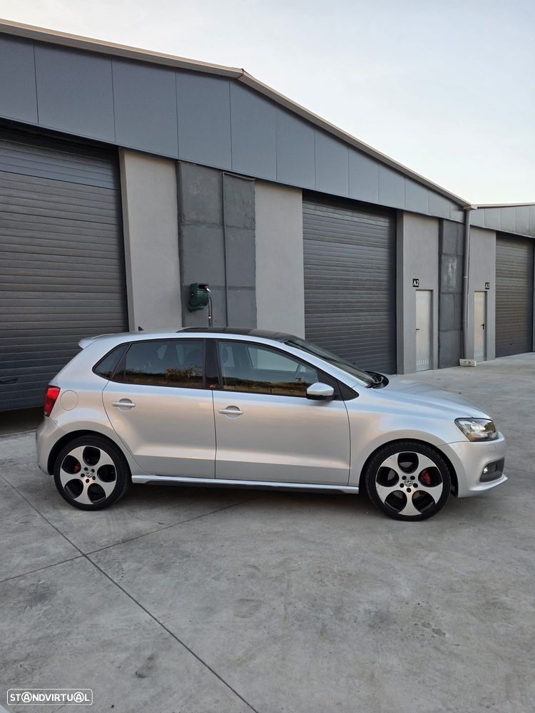 VW Polo 1.4 DSG GTI - 4