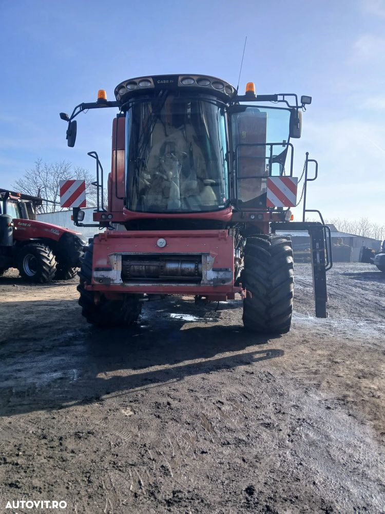 Case IH 5130 Axial-Flow - 7