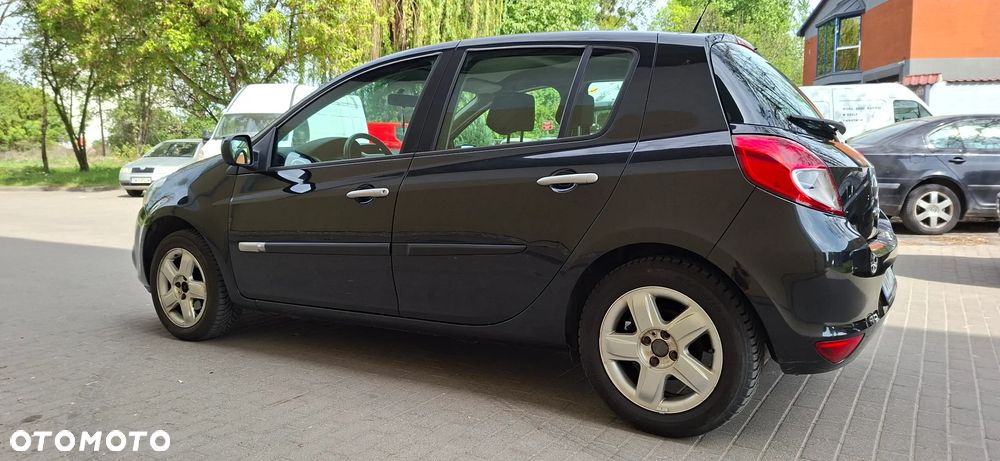 Renault Clio TCe 100 Dynamique - 4