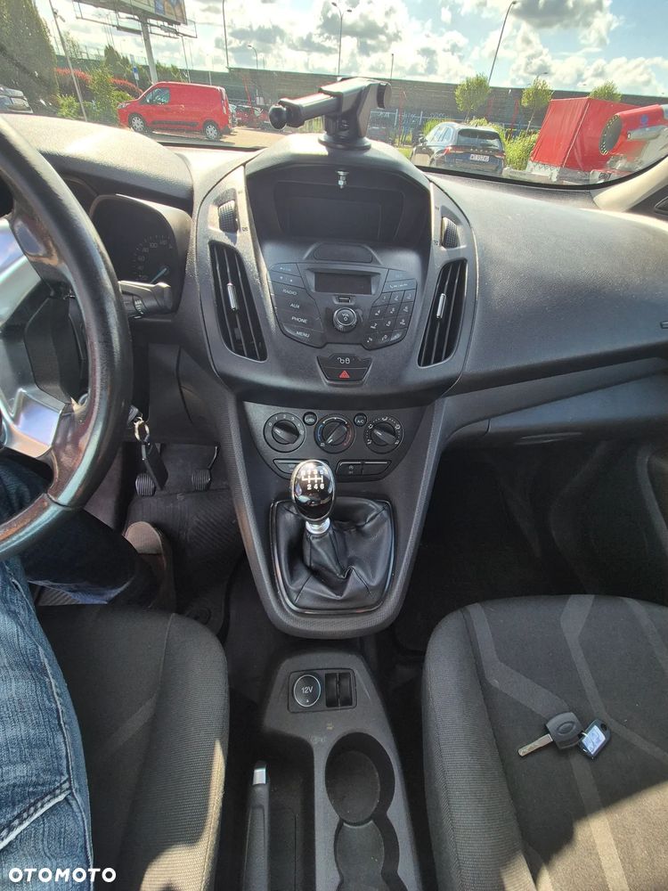 Ford Transit Connect - 20