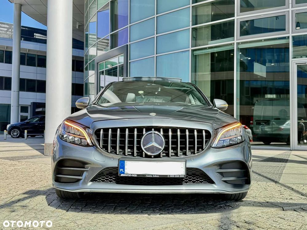 Mercedes-Benz Klasa C 300 d 4MATIC 9G-TRONIC - 28