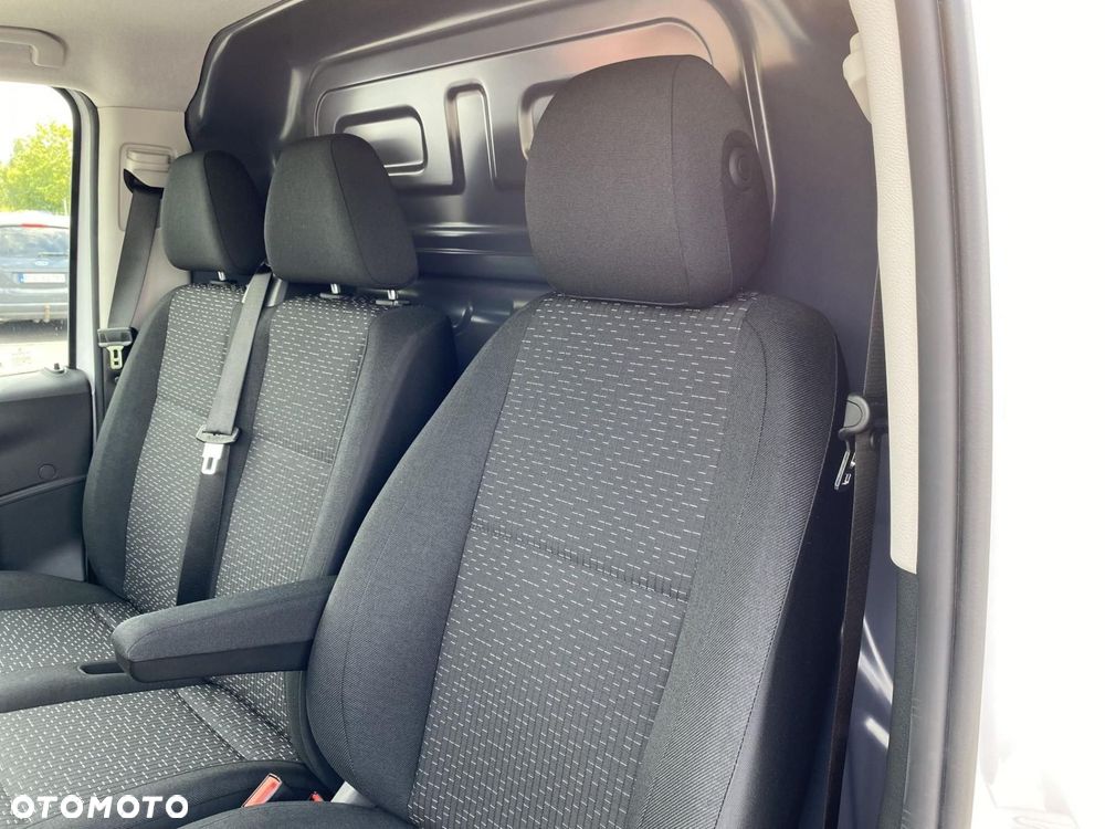 Mercedes-Benz Vito - 12