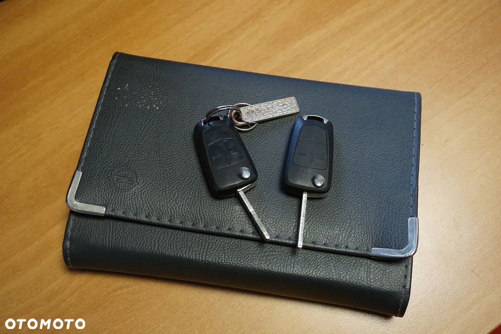 Opel Corsa 1.3 CDTI Cosmo - 23