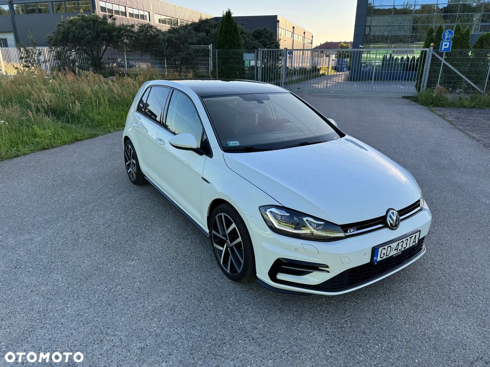 Volkswagen Golf - 12