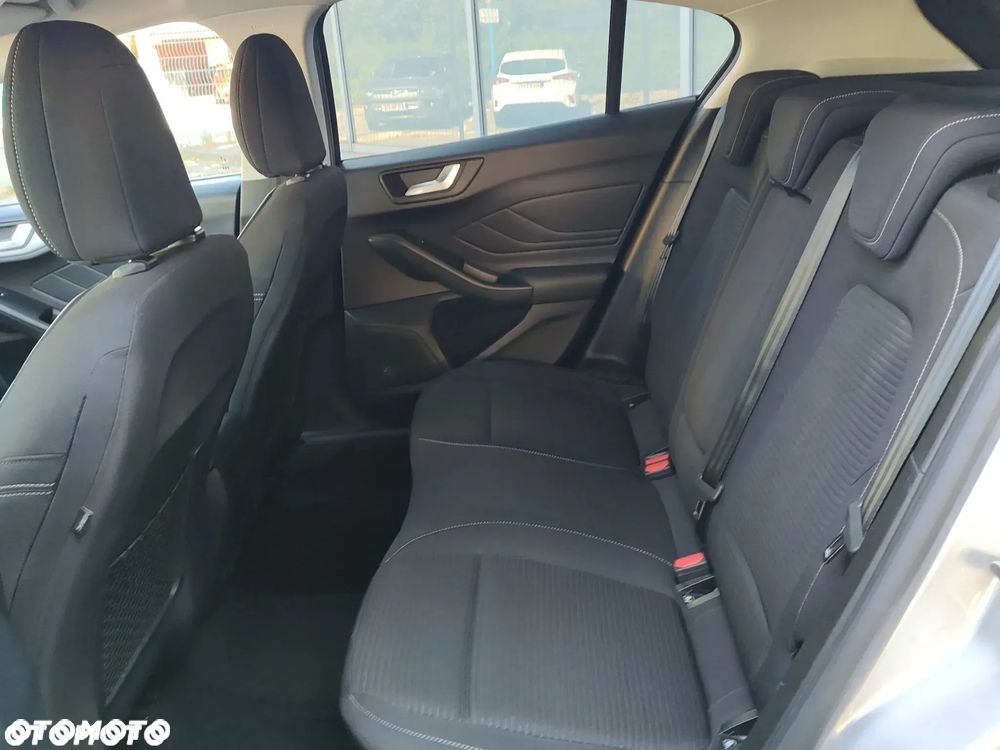 Ford Focus 1.0 EcoBoost Hybrid TITANIUM STYLE - 9