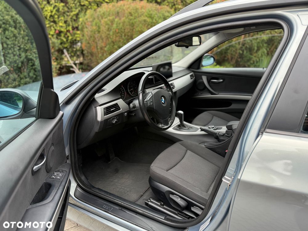 BMW Seria 3 - 20