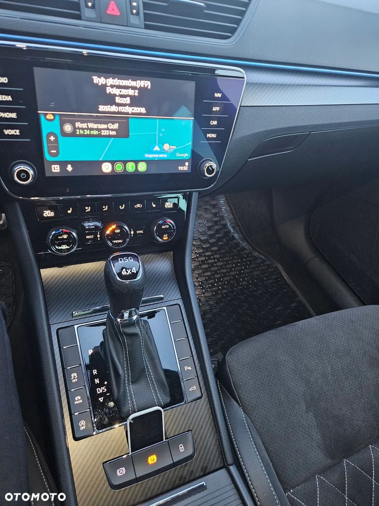 Skoda Superb 2.0 TDI SCR 4x4 Sportline DSG - 7