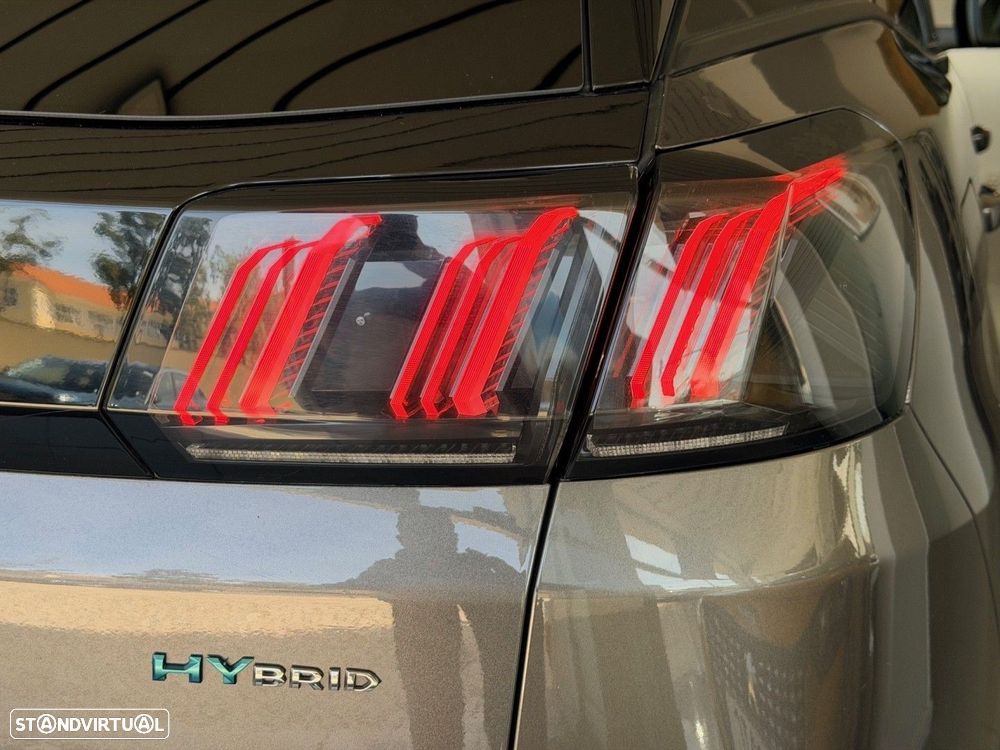 Peugeot 3008 1.6 Hybrid Allure Pack e-EAT8 - 18
