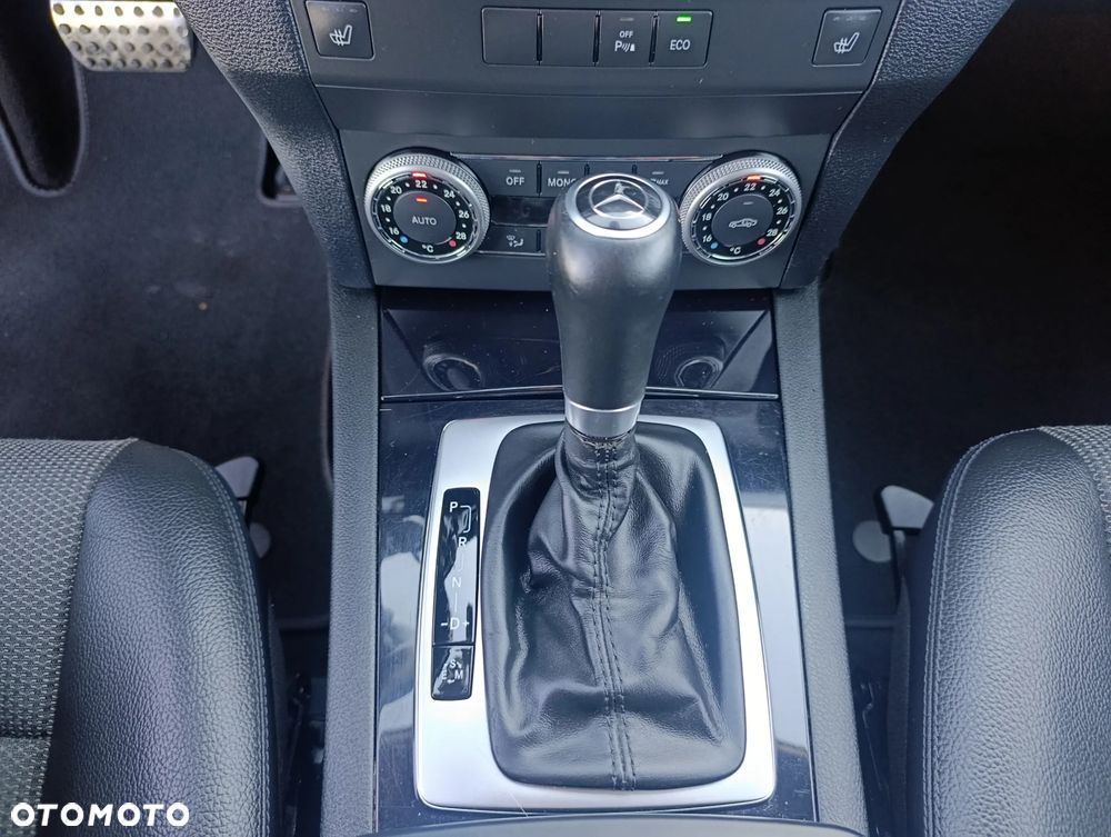 Mercedes-Benz GLK 220 BlueTEC 4Matic 7G-TRONIC - 23