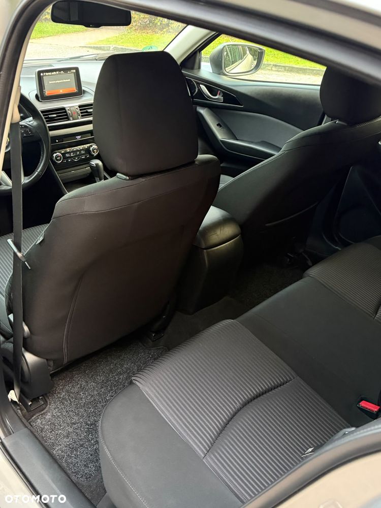 Mazda 3 - 18