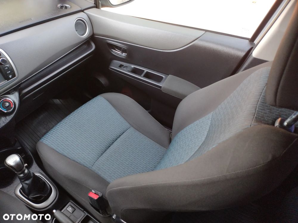 Toyota Yaris 1.33 VVT-i Life - 29