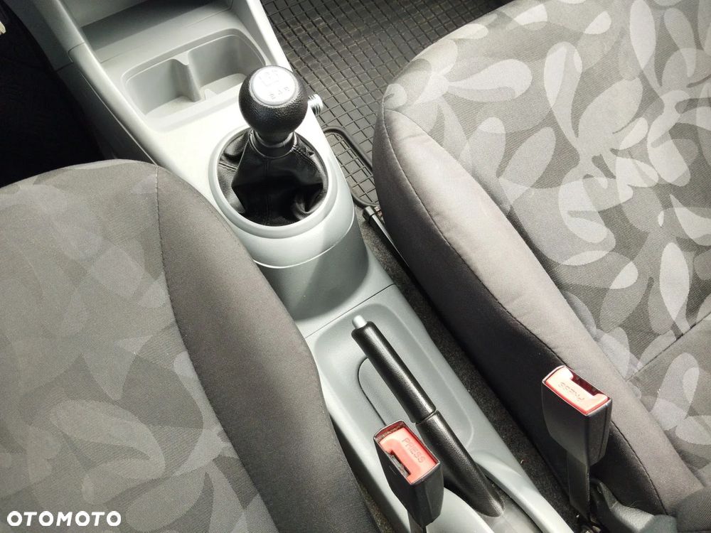 Suzuki Alto 1.0 Comfort - 15