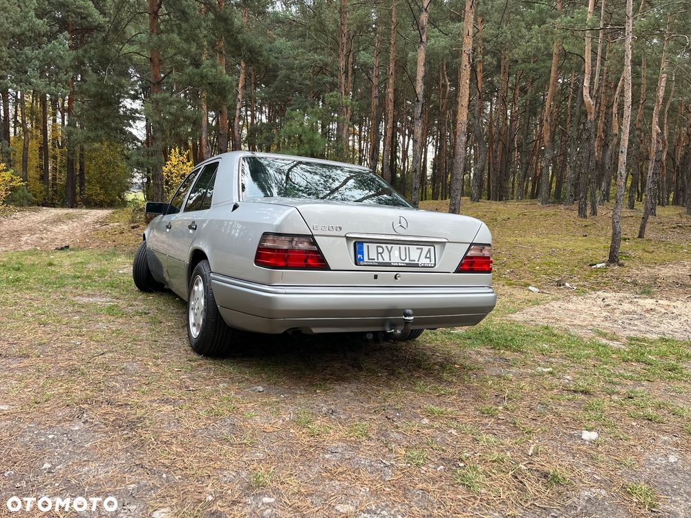 Mercedes-Benz Klasa E - 5