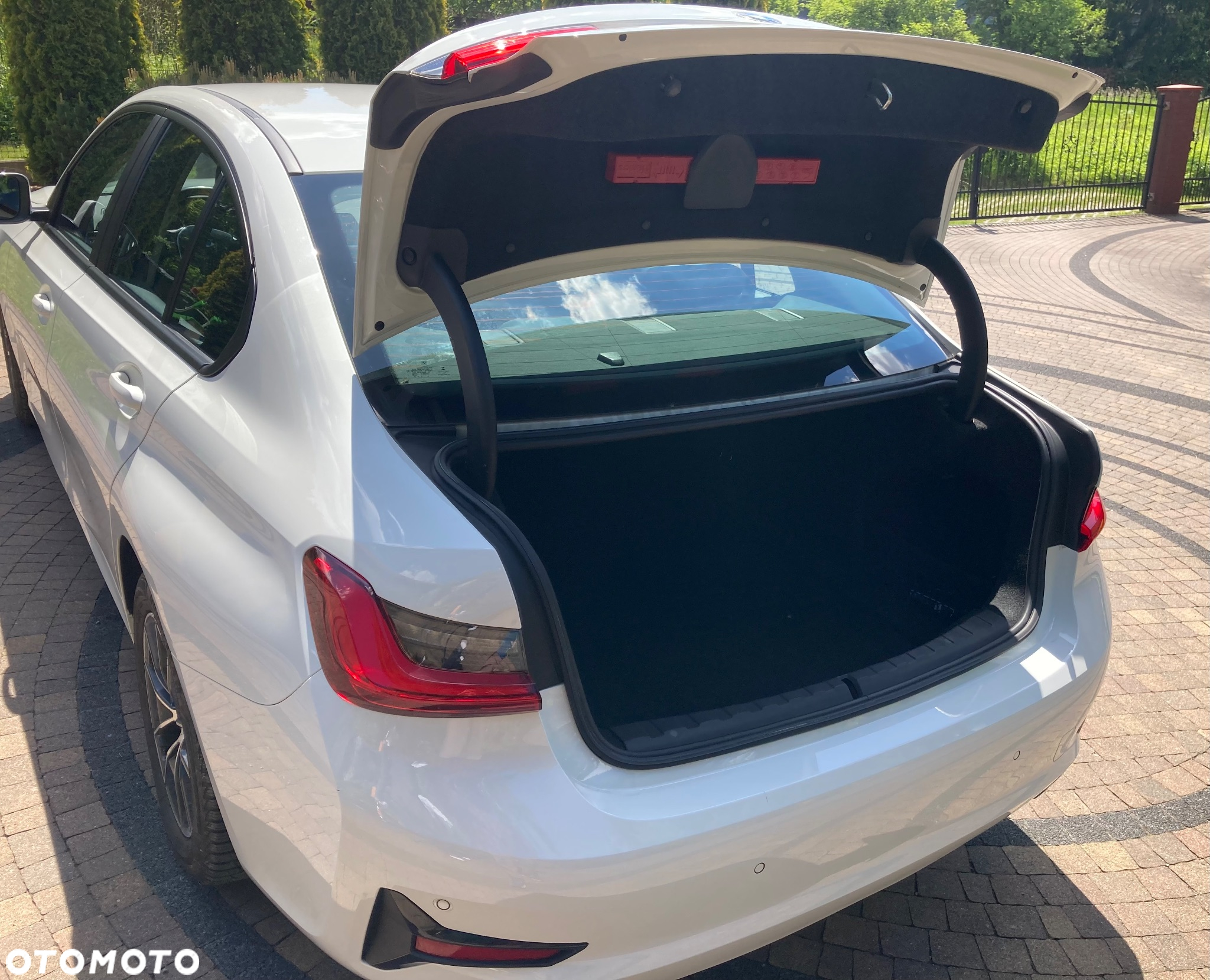 BMW Seria 3 318i Advantage - 14