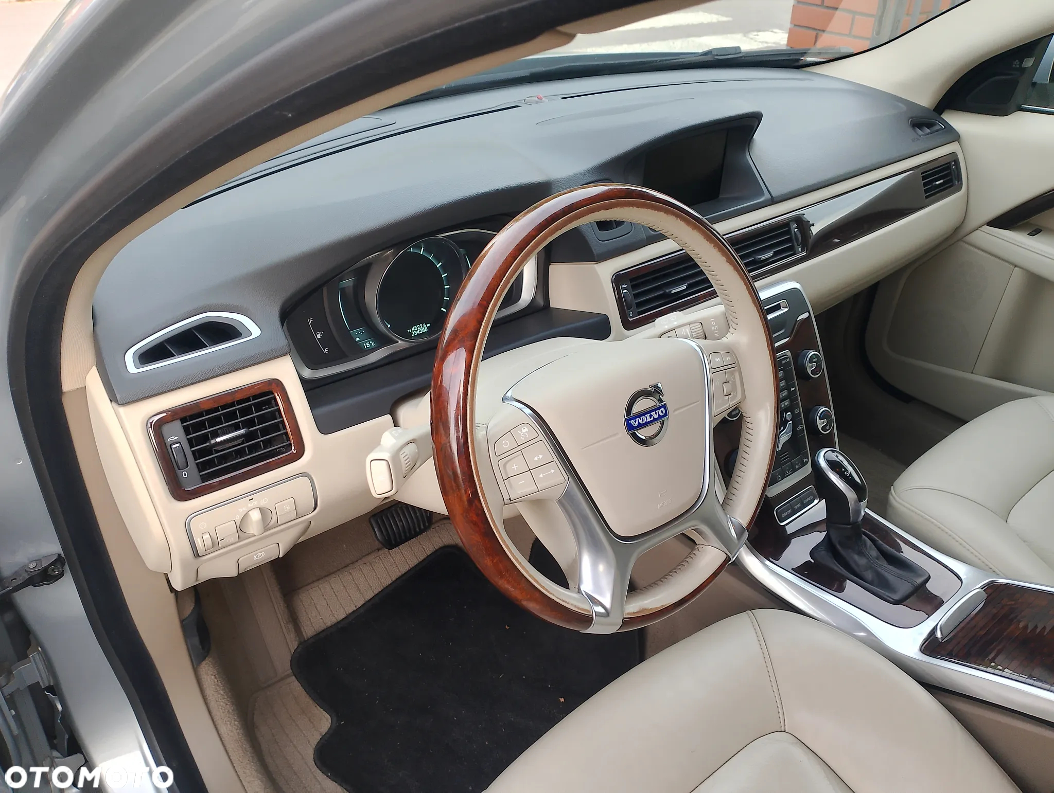 Volvo V70 T6 AWD Summum - 6