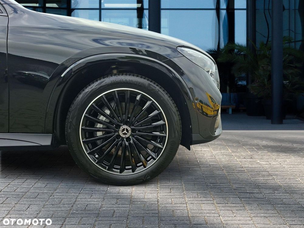 Mercedes-Benz GLC - 16