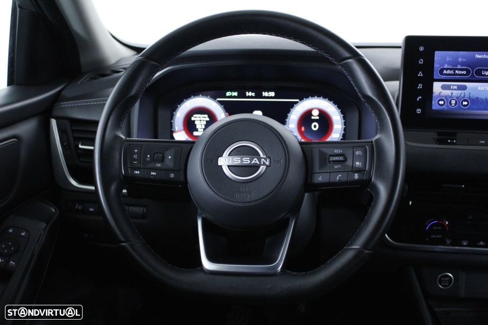 Nissan Qashqai 1.3 DIG-T N-Connecta LED - 20