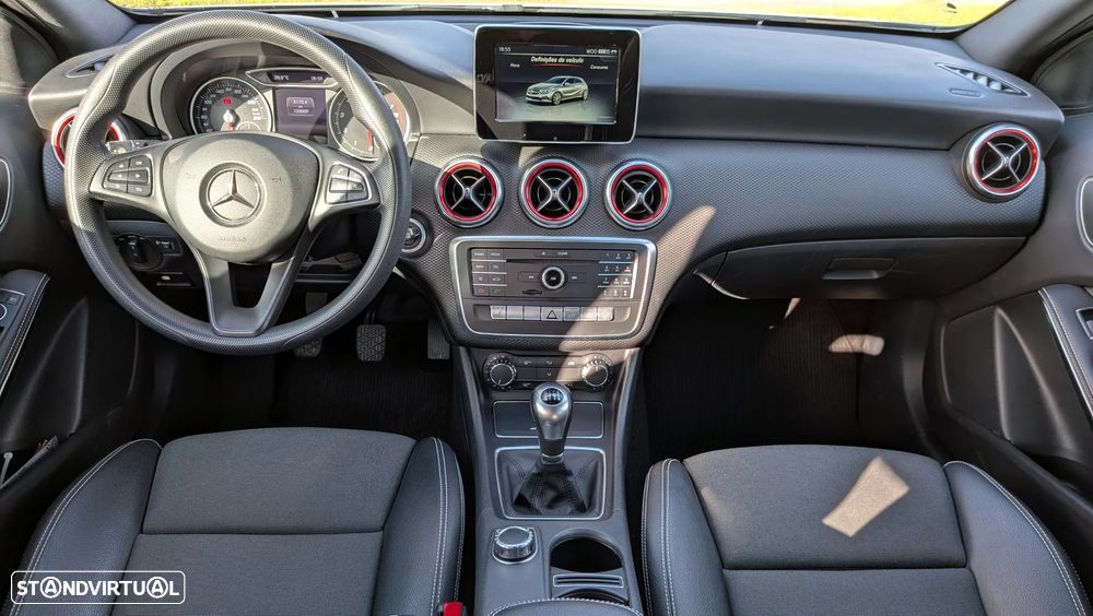Mercedes-Benz A 160 Limousine - 10