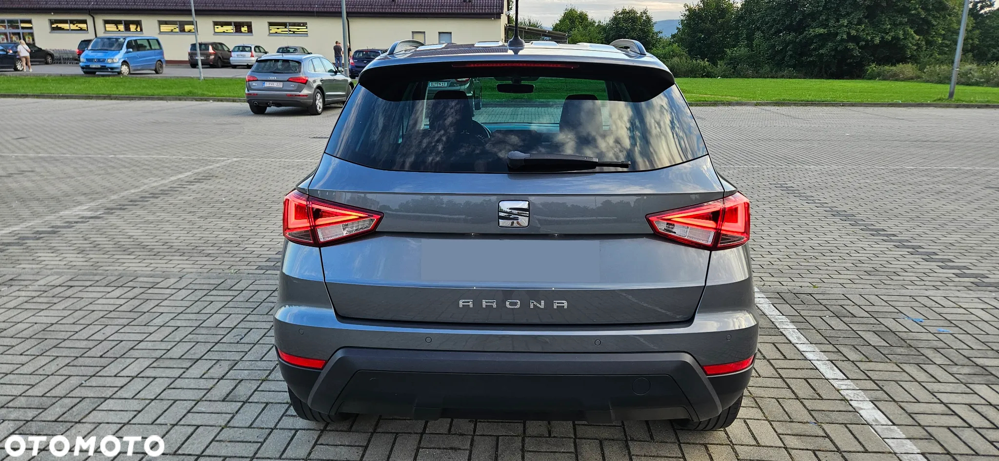 Seat Arona 1.6 TDI XCELLENCE - 24