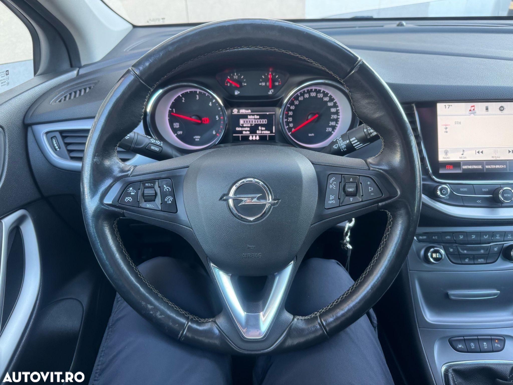 Opel Astra 1.6 CDTI ECOTEC Innovation - 11